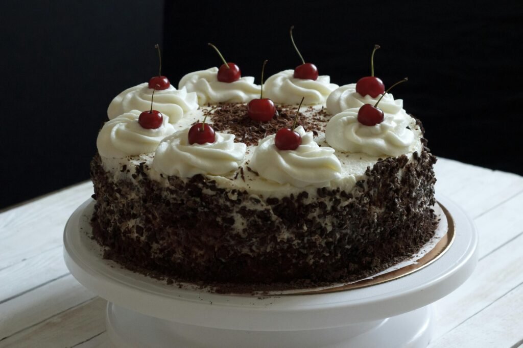 schwarzwälder kirschtorte​